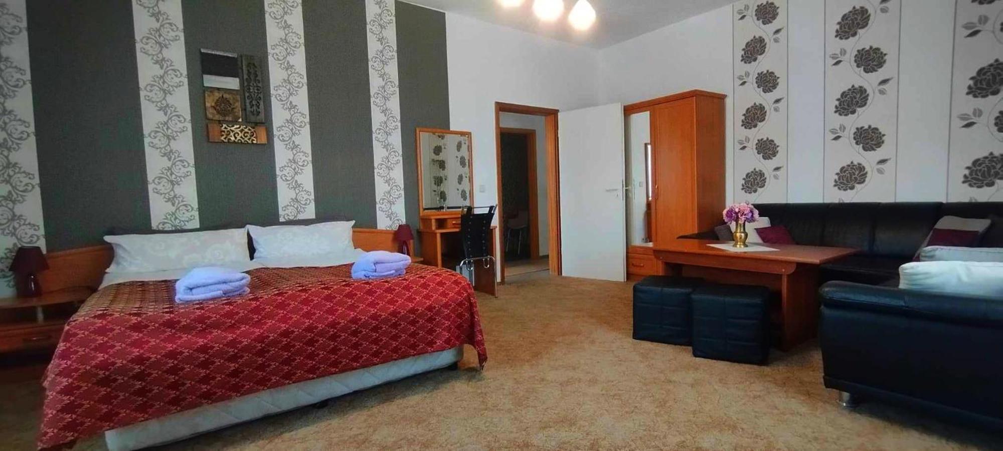 Grosse Wohnung Mit Terrasse Im Altstadtzentrum - Ferienwohnung Chiplakoff Blankenburg  Zewnętrze zdjęcie