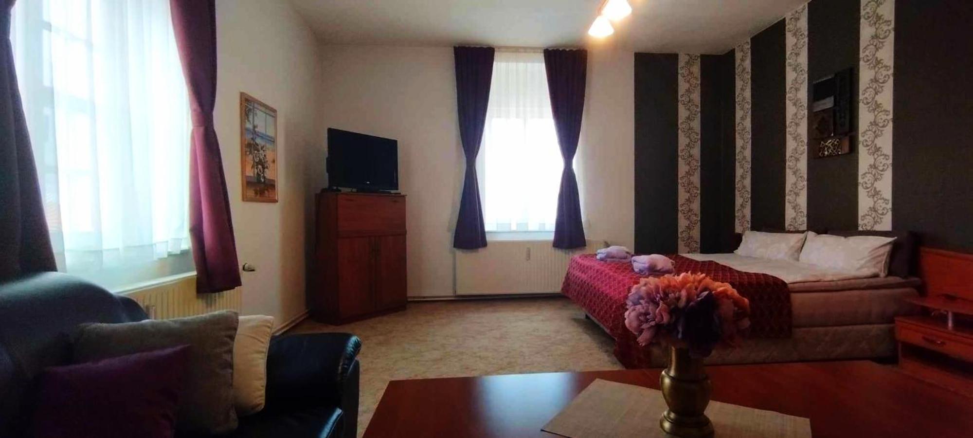 Grosse Wohnung Mit Terrasse Im Altstadtzentrum - Ferienwohnung Chiplakoff Blankenburg  Zewnętrze zdjęcie